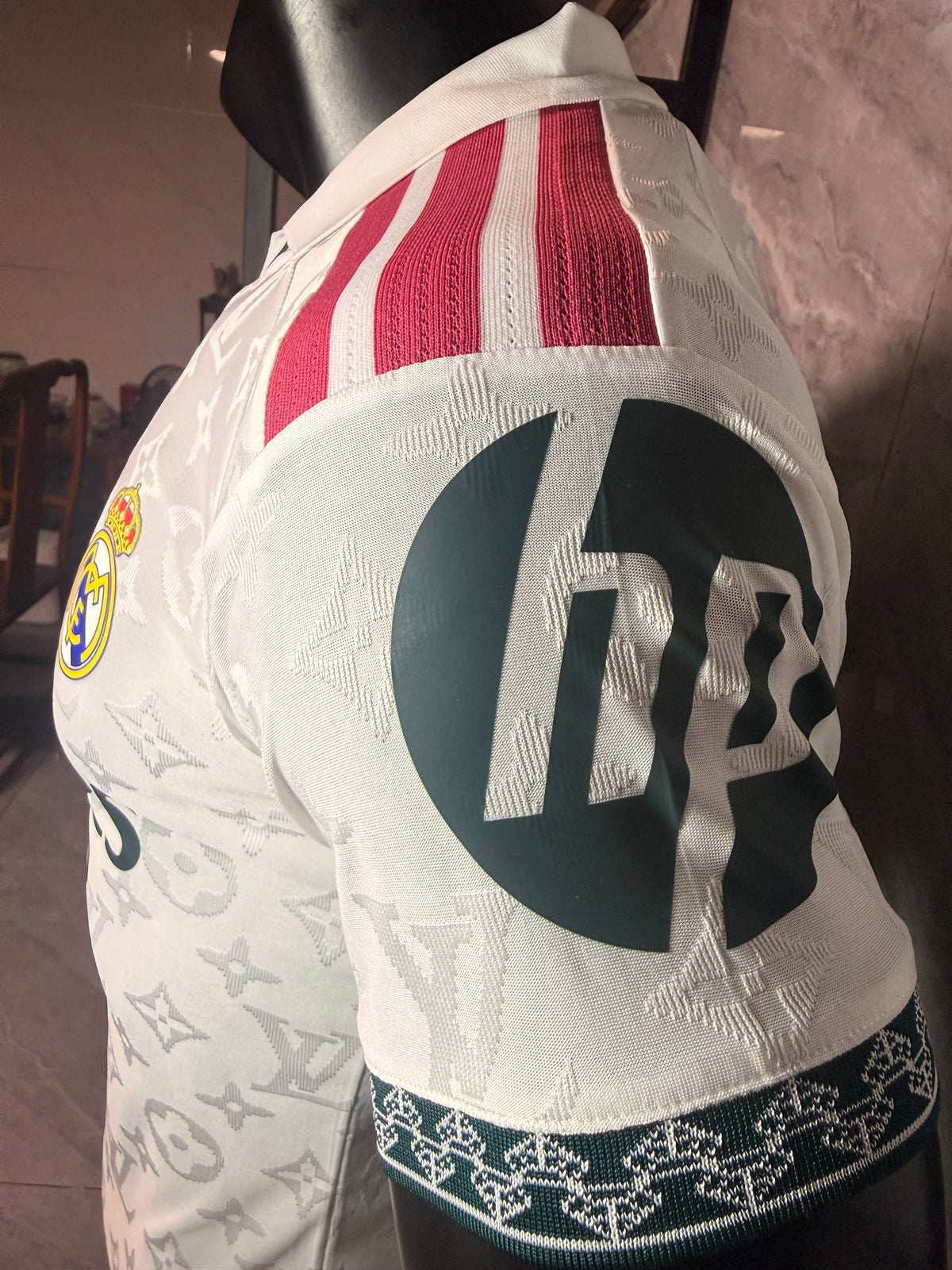 Real Madrid 2026/27 White Monogram Special Edition Shirt — Player Version — photo 11