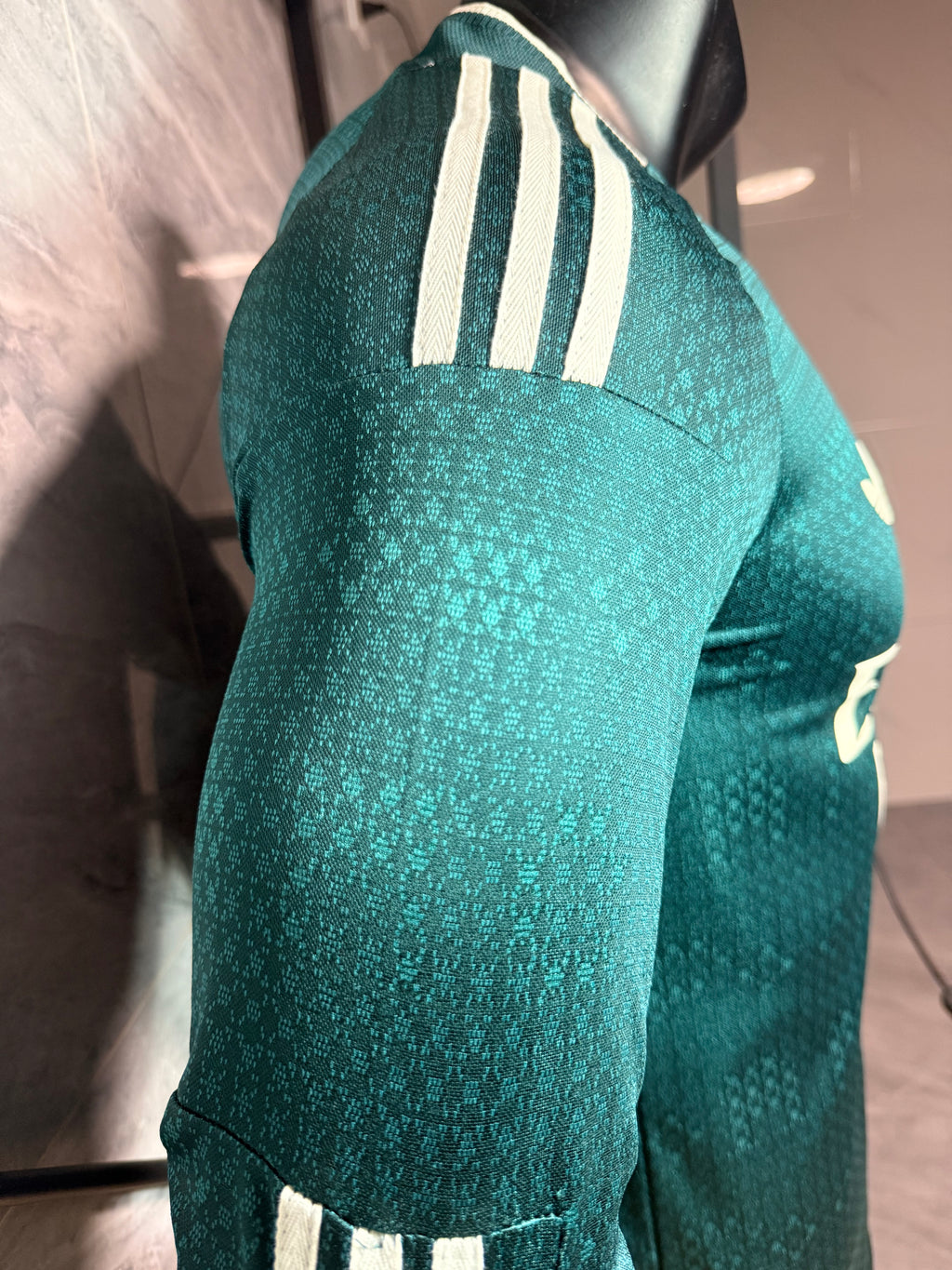 Real Madrid 2026/27 Away Long-Sleeve Shirt — Player Version — photo 9