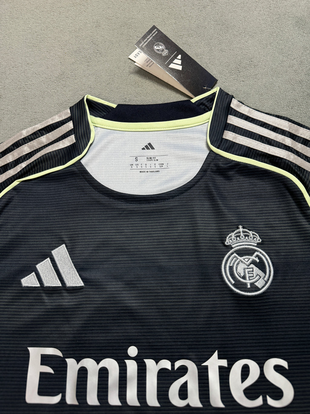 Real Madrid Away Shirt — Navy and Lime Fan Version — photo 3