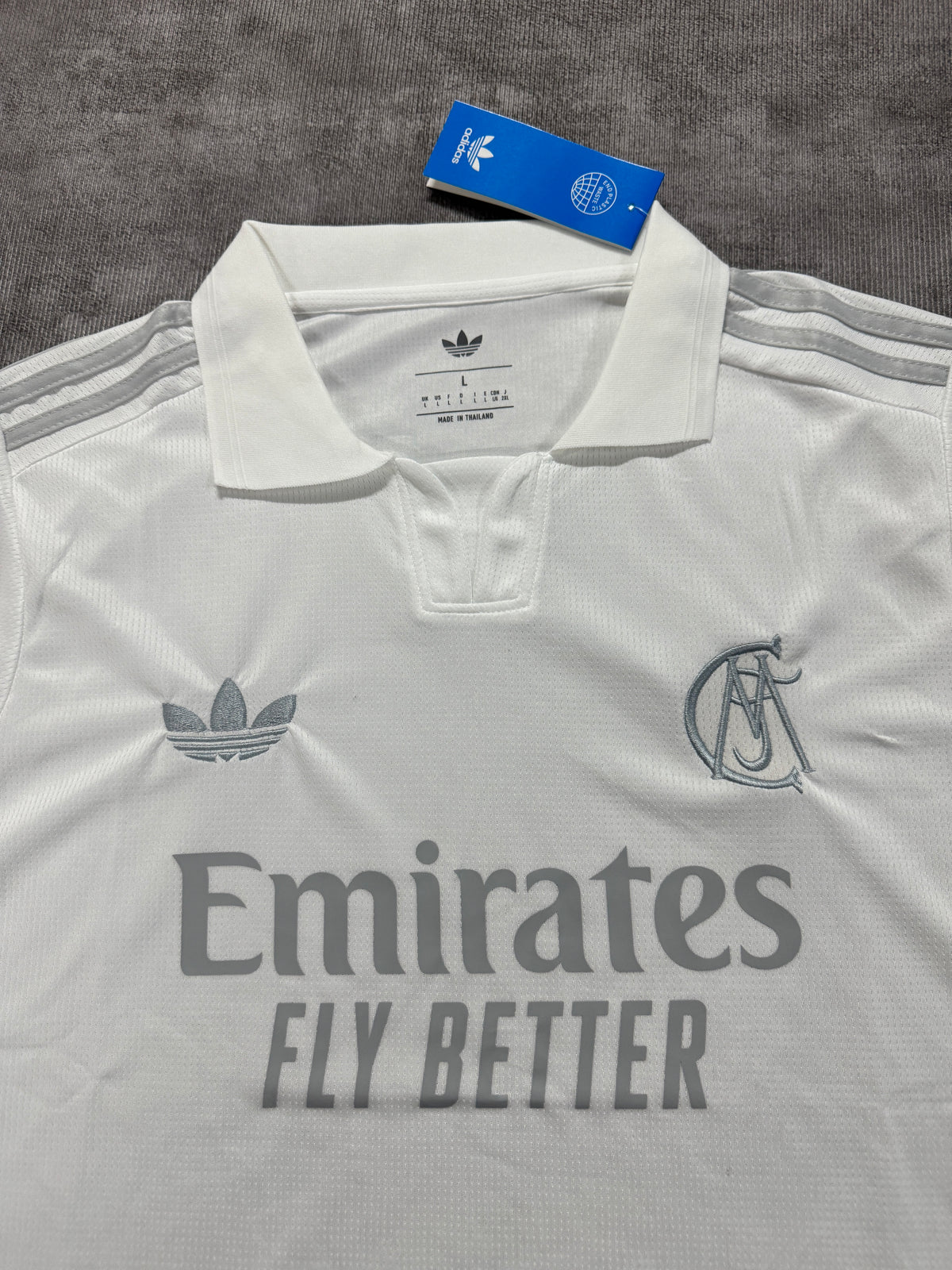 Real Madrid Shirt — White Polo-Collar Fan Version — photo 3