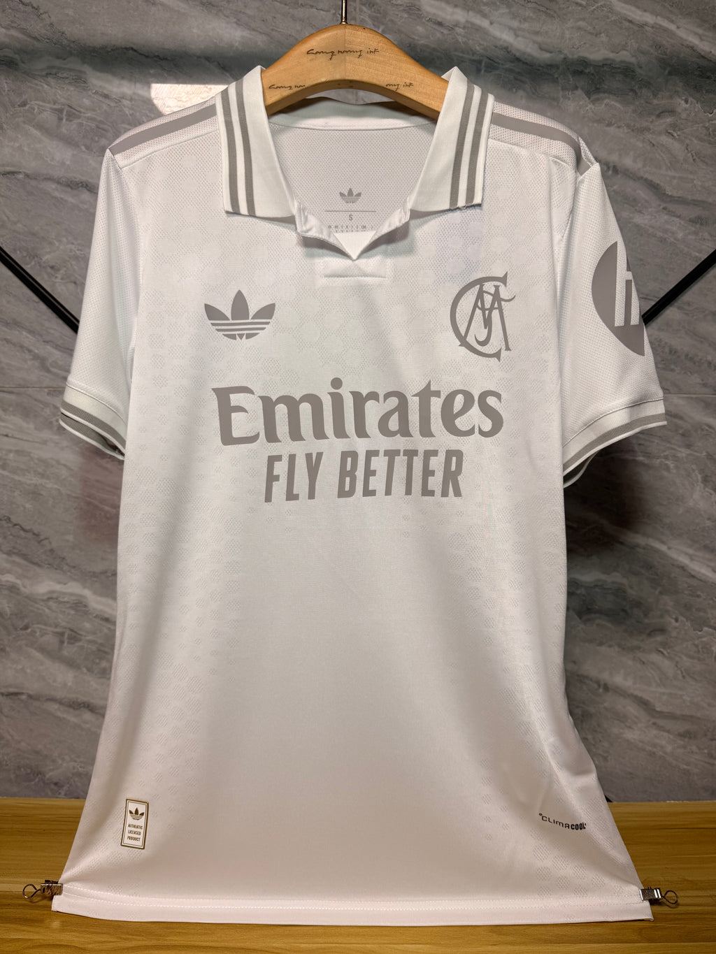 Real Madrid Shirt — White Polo Collar Player Version — photo 10