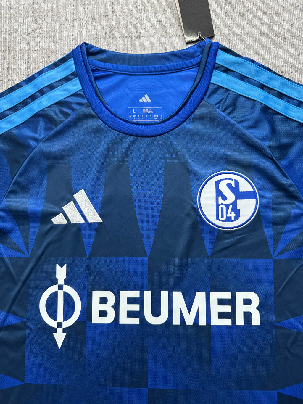 Schalke 04 2026/27 Home Shirt — Fan Version — photo 3
