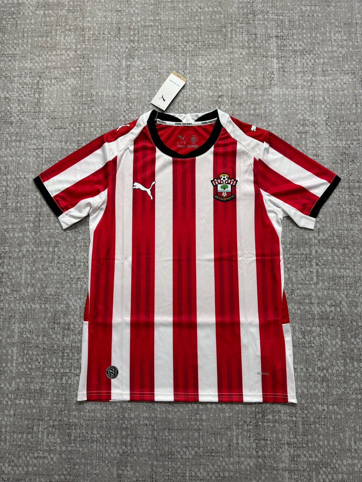 Southampton 2026/27 Home Shirt — Fan Version — photo 2