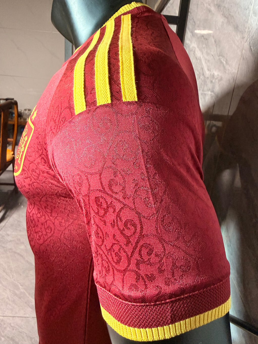 Spain 2026/27 Red Commemorative Shirt — Player Version — photo 8