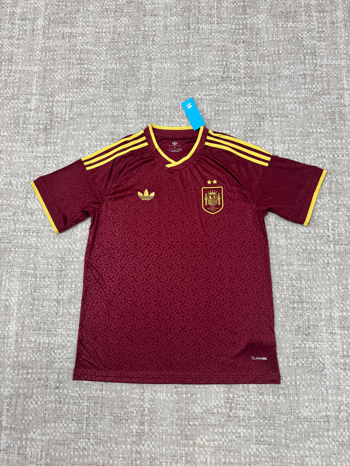 Spain 2026 Burgundy Two-Star Third Shirt — Fan Version — photo 2