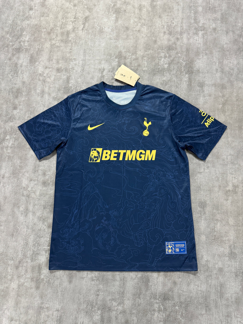 Tottenham Hotspur 2026/27 Navy Pre-Match Shirt — photo 1